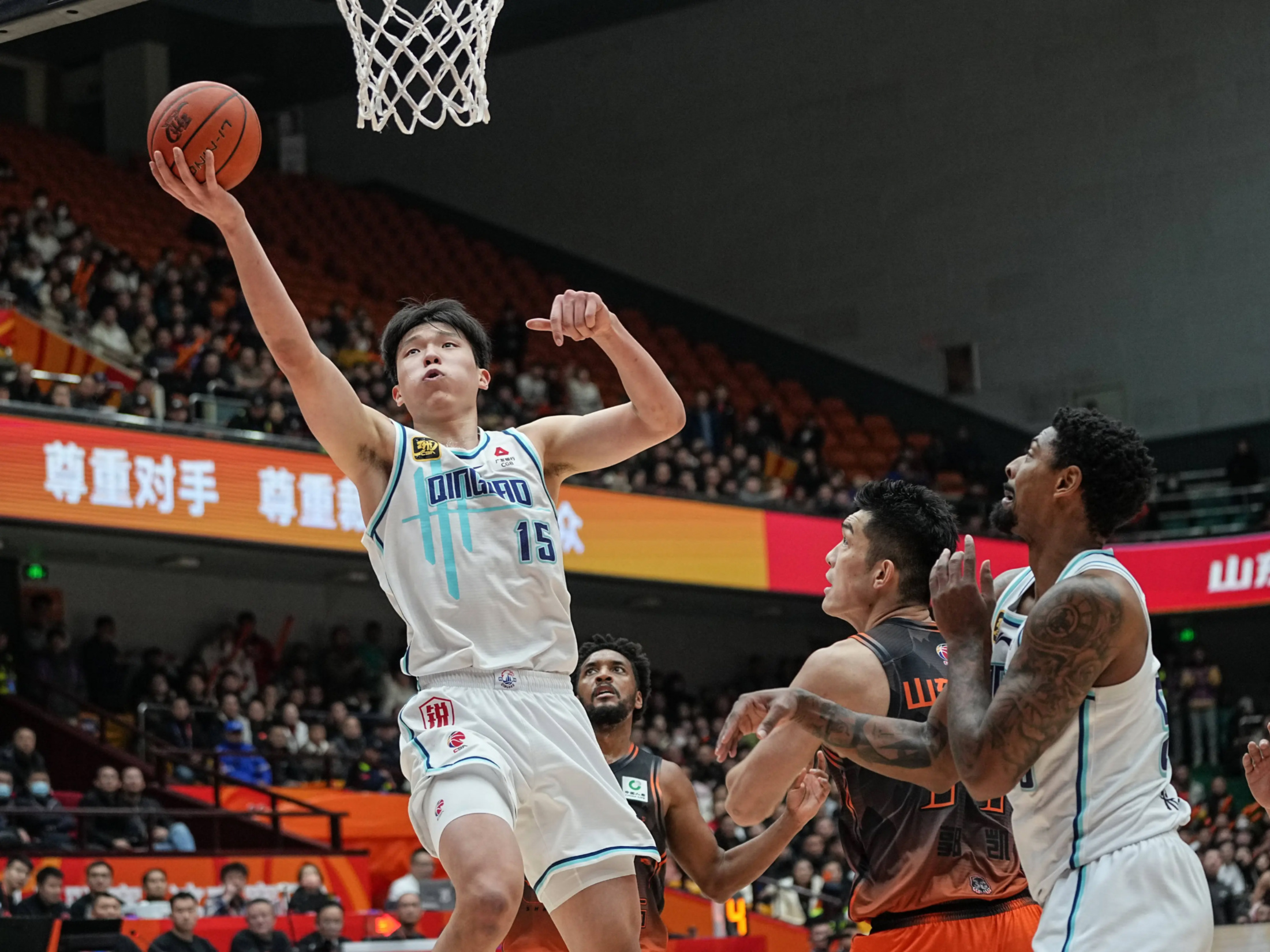 乐鱼官网-包含上海久事篮板制胜备战国王杯浙江稠州刷新队史纪录备战NBA总决赛，山东男篮复出首秀备战欧超杯直接炸裂的词条